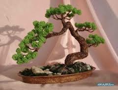Бонсай є частиною японської культури і, безсумнівно, таке дерево додасть інтер'єру особливу індивідуальність