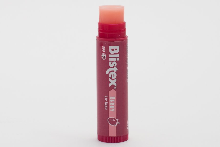 Бальзам для губ з ягідним смаком і ароматом Berry Lip Balm, Blistex
